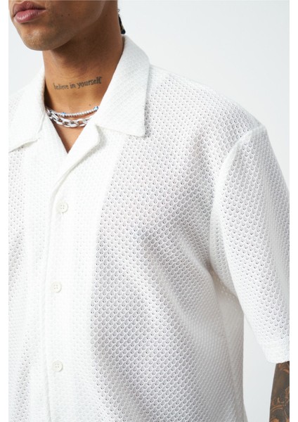 Petek Desenli Oversize Küba Yaka Erkek Gömlek indirimleri