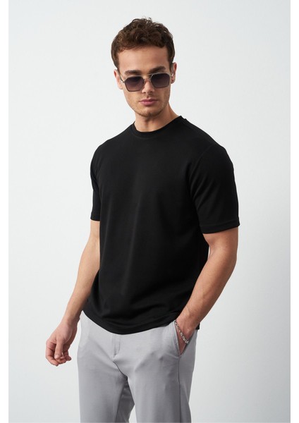 Modal Kumaş Regular Fit Sıfır Yaka T-Shirt modelleri