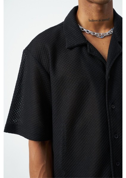 Petek Desenli Oversize Küba Yaka Erkek Gömlek