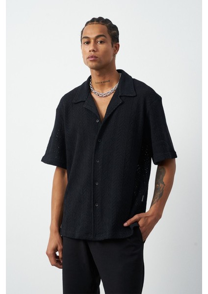 Örgü Desenli Oversize Küba Yaka Erkek Gömlek