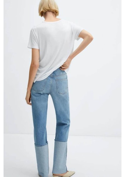 V Yaka Beyaz Kadın T-Shirt 25Y0021K1 modelleri