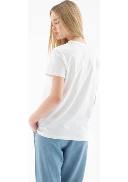 Baskılı %100 Pamuklu Beyaz Kadın T-Shirt 25Y0029K1 fırsatları