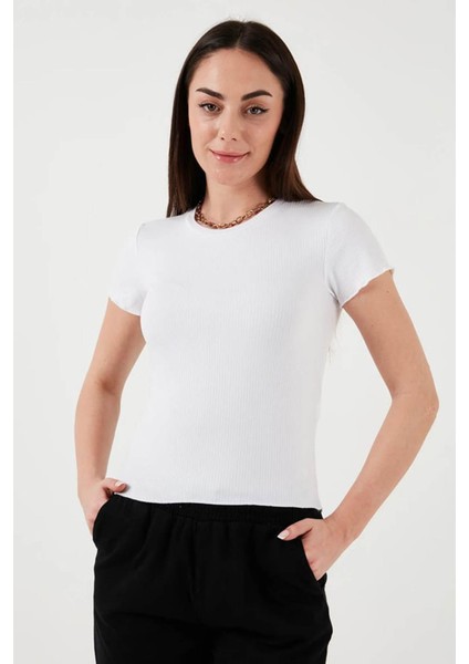 Kısa Kollu Beyaz Kadın T-Shirt 25Y0444K1 fiyatları