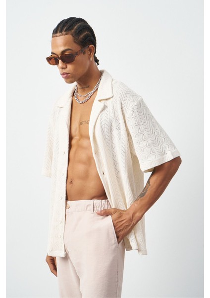 Örgü Desenli Oversize Küba Yaka Erkek Gömlek modelleri