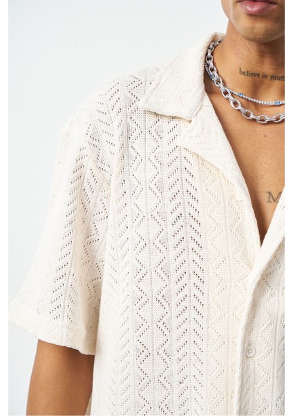 Örgü Desenli Oversize Küba Yaka Erkek Gömlek indirimleri