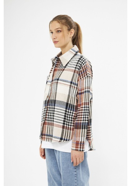 Kadın Oversize Ekoseli Desenli Oduncu Gömlek