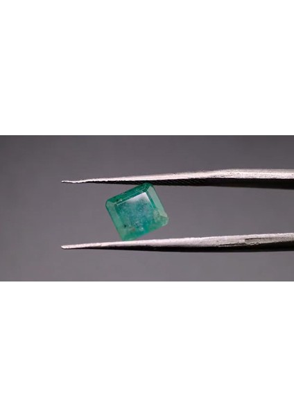 1.72 ct 7x6.5 mm Octagon Green Emerald, Zambia