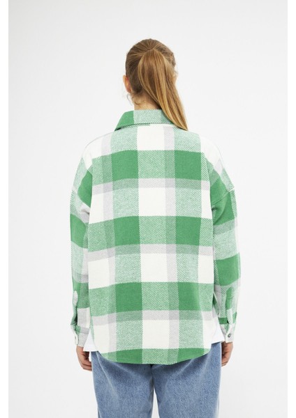 Kadın Oversize Ekoseli Desenli Oduncu Gömlek