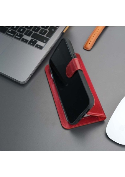 Casper Apple iPhone 16 Pro Max Deri Kılıf Mıknatıslı Ayrılabilir Cüzdan-Kırmızı