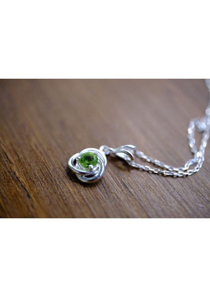 0,33 ct Natural Zebercet Taşlı Zincirli Gümüş Kolye modelleri