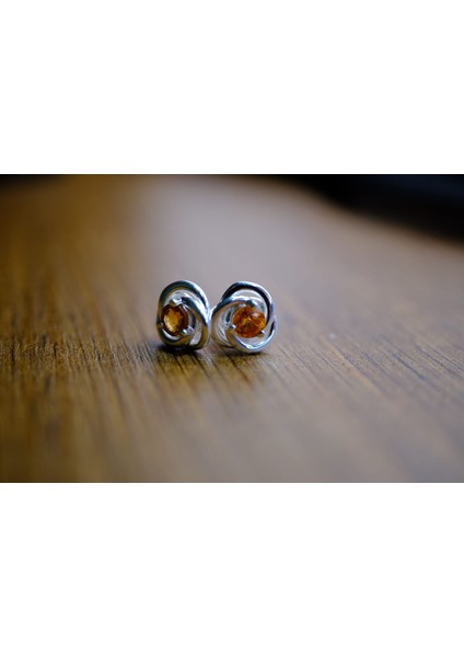 0.58 ct Natural Assonit Taşlı Gümüş Küpe