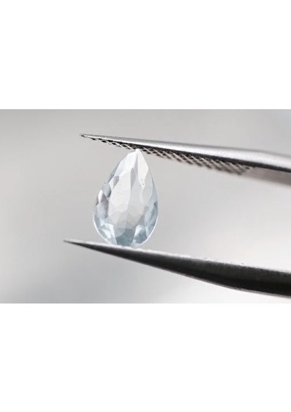0.59 ct 8X5 mm Pear Natural Aquamarine