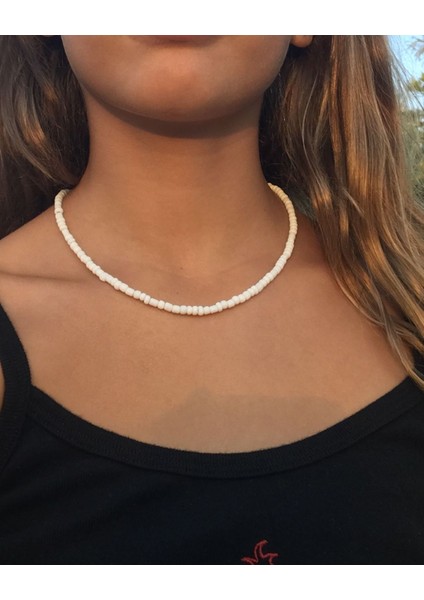 Kadın Beyaz Boncuk Kolye