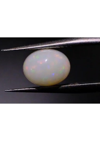 1.71 ct 9.2x7.1 mm Oval Natural Ethiopian Opal