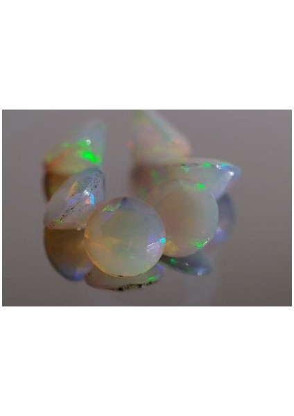 1.94 ct 4 mm 6pcs Round Natural Ethiopian Opal