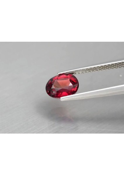 1.70 ct 7.7x6.4 mm Oval Natural Purplish Pink Rhodolite Garnet, Africa