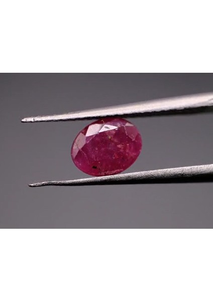 1.25 ct 6.7x5.1 mm Oval Natural Unheated Ruby