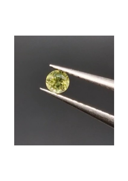 0.19CT 3mm Round Natural Peridot