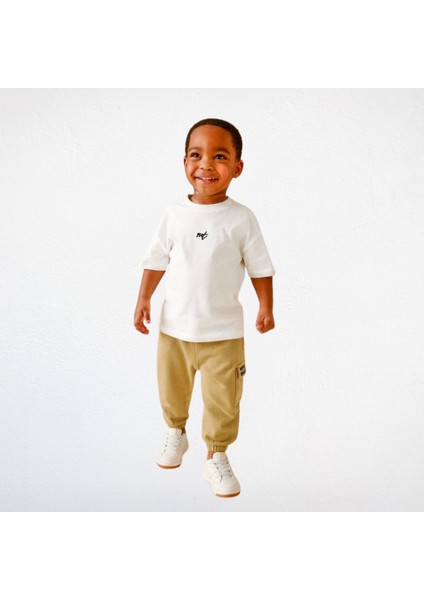 "Next" Nakış İşlemeli Basic Erkek Çocuk Takım – Ekru & Bej