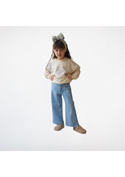 Taş Detaylı Sweatshirt ve Kot Pantolon Takımı – Ekru & Mavi