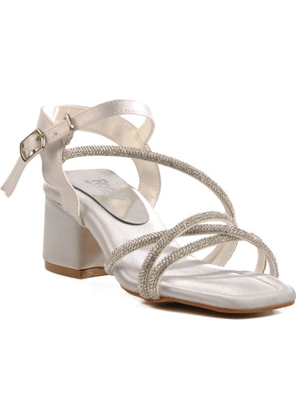 Gümüş Taşlı Kız Çocuk Sandalet 21 F modelleri