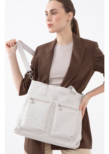 Unıted Colors Of Benetton Kadın Kol Çantası C.BNT_1472 fiyatları