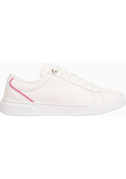Chic Court Sneaker fiyatları