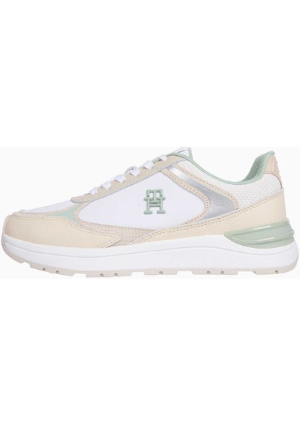 Casual Fashion Runner Sneaker