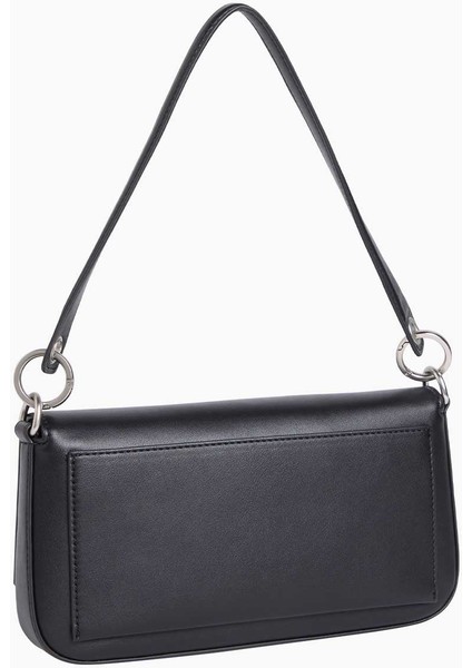 Sculpted Flap Shoulder Bag Omuz Çantası