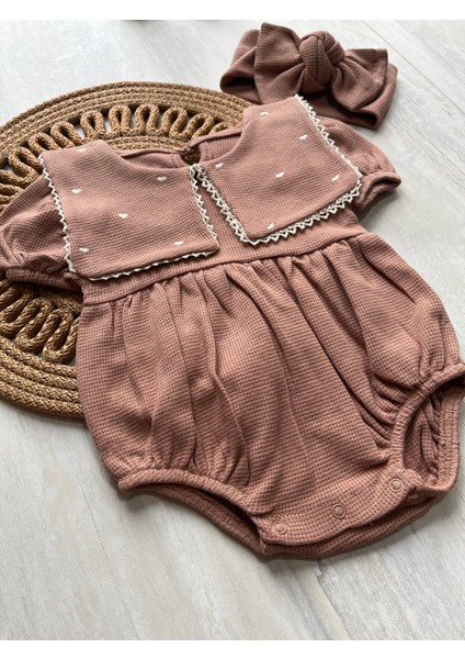 Fukukumbaby Kalp Nakışlı Kare Yaka Kız Bebek Romper fiyatları