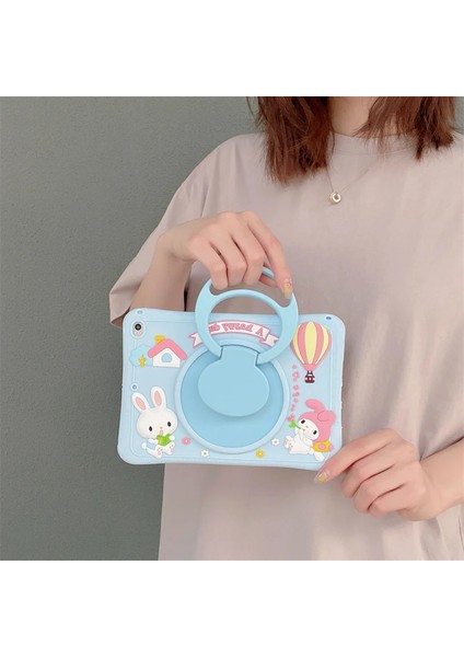 Apple iPad 11.Nesil A16 11inç/10.Nesil 10.9inç Kılıf Cute Dolls Standlı Eğlenceli 3D Karekterli Çocuk Kılıfı