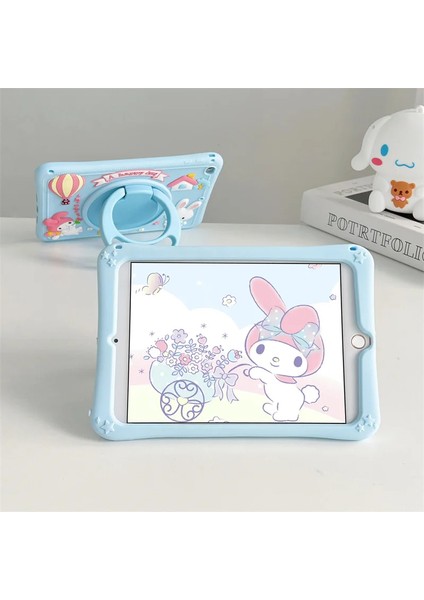 Apple iPad 11.Nesil A16 11inç/10.Nesil 10.9inç Kılıf Cute Dolls Standlı Eğlenceli 3D Karekterli Çocuk Kılıfı