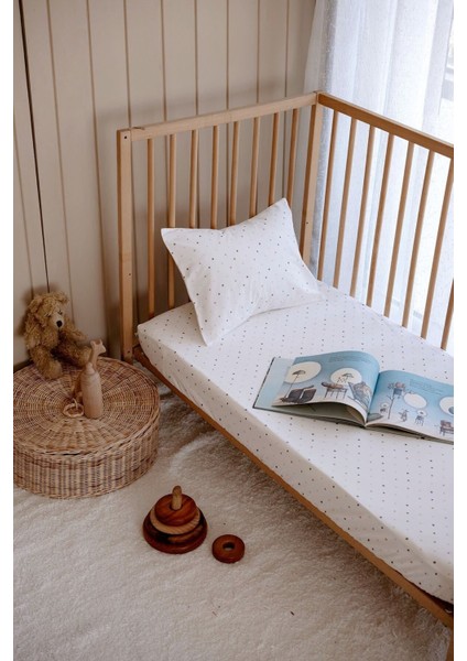 Bebek Boy Lastikli Çarşaf Seti | Green Dots modelleri