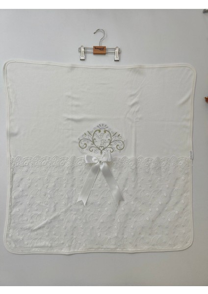 Kız Bebek Battaniyesi %100 Pamuklu Şık Dantelli Nakışlı Doğal Organik Uyku Örtüsü Yenidoğan indirimleri