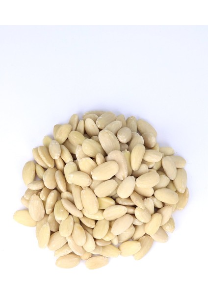Yeni Mahsul Soyulmuş Badem İçi 900 Gram