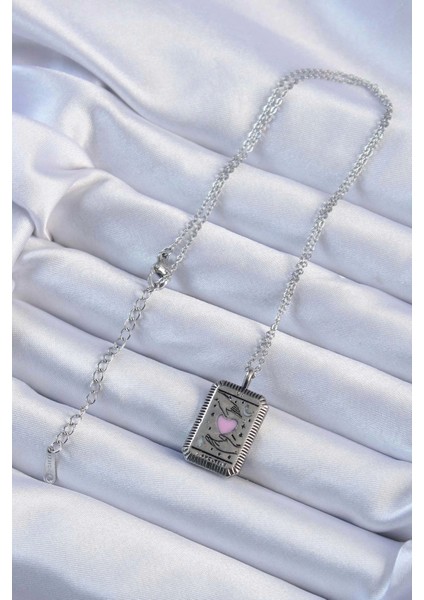 316L Çelik Zincir Eskitme Gümüş Renk Pembe Mineli Kalp Figürlü Tarot Kolye