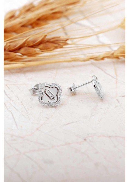 Sedef Taşlı Rodyumlu Yonca Mini Gümüş Küpe 7269