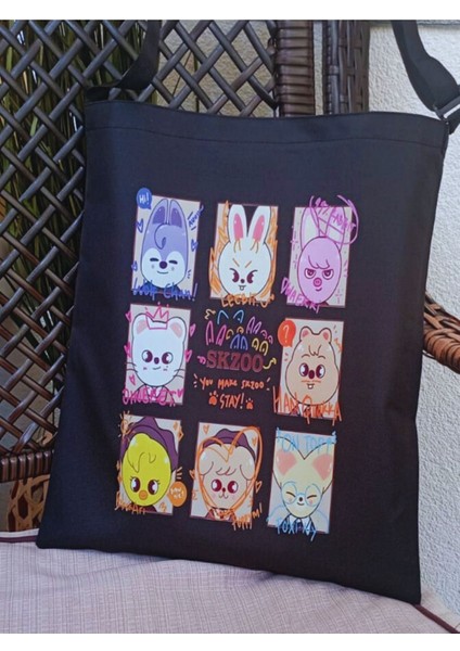 Şık ve hafif siyah kanvas tote çanta, günlük kullanım için ideal. fırsatları