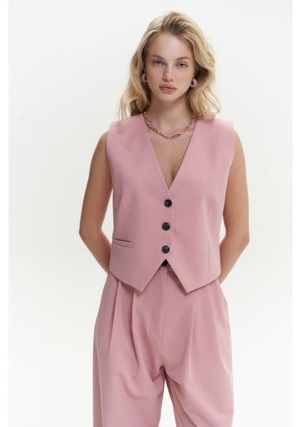 Kaylee Pembe Üçgen Detay Kısa Yelek modelleri