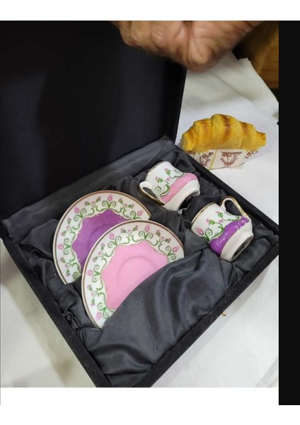 2'li Ince Osmanlı Çiçekli Kahve Fincan 90 cc Kadife 23 x 17 cm Kutulu Pembe Beyaz Gold Porselen fırsatları