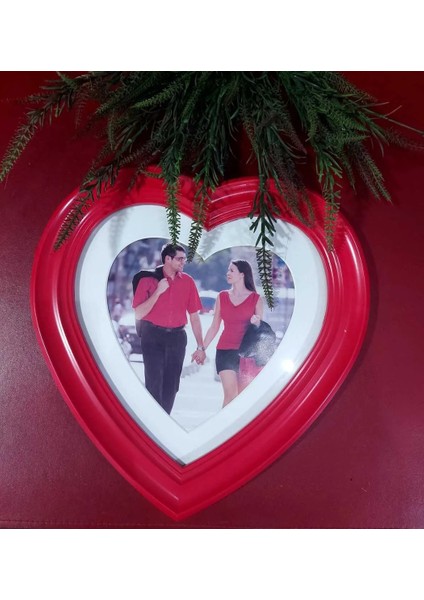Kırmızı Kalp Çerçeve Duvar Tipi 22 x 20 Fotoğraf Sevgililer Günü Valentine's Day Aşk Hediyelik 1 Adet
