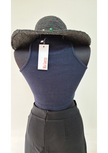 Basic Crop Atlet