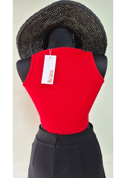 Basic Crop Atlet