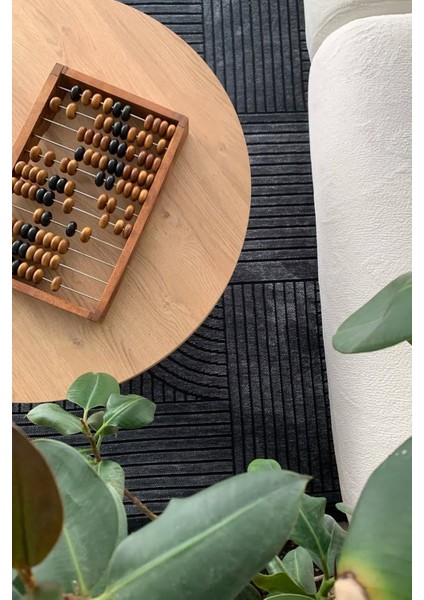 Etnik Desenli Antrasit Salon Halısı Mutfak Halısı Yolluk Otantik Halı