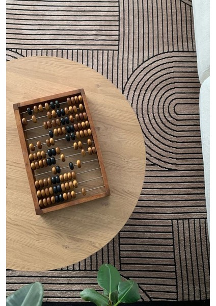 Etnik Desenli Kahverengi Salon Halısı Mutfak Halısı Yolluk Otantik Halı