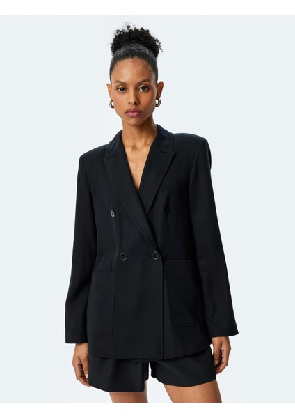 Uzun Kollu Düğmeli Cepli Kruvaze Oversize Blazer Ceket