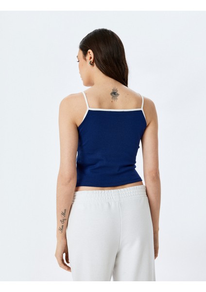 Kolej Baskılı Ince Askılı Slim Fit Crop Atlet fırsatları