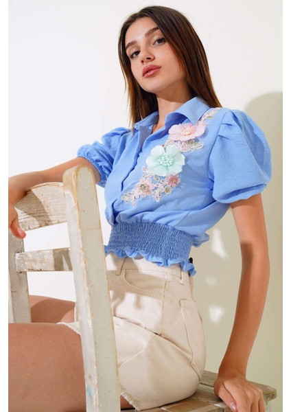 Kadın Yazlık Mavi Çiçek Nakışlı Keten Gömlek Bluz 2D-2316 modelleri