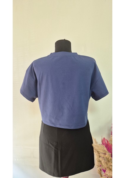 Nakışlı Crop T-Shirt fiyatları