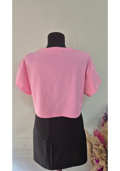 Nakışlı Crop T-Shirt fiyatları